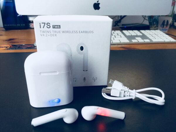 Slušalice Bluetooth bežične  – AirPods - Image 3