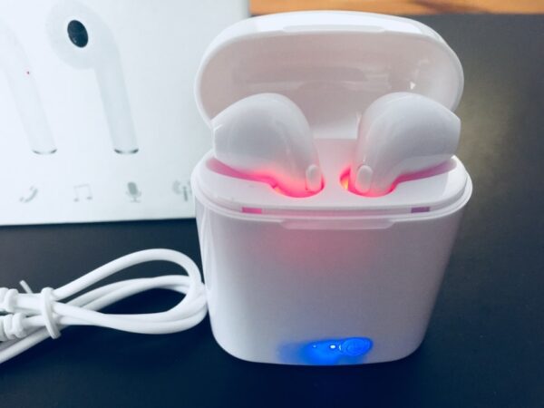 Slušalice Bluetooth bežične  – AirPods - Image 6