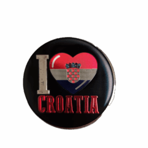 Magnet za frižider, Hrvatski suvenir, U obliku čepa plava pozadina I HEART CROATIA