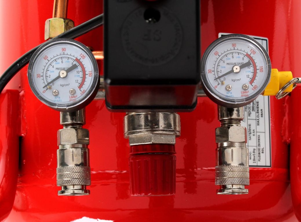 Kompresor uljni 50L 2.8kW KD401 KRAFT DELE - Slika 3
